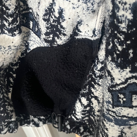 Black Mountain Vintage 90’s Alaska Pattern Fleece Men’s Jacket Size Large - Picture 8 of 8